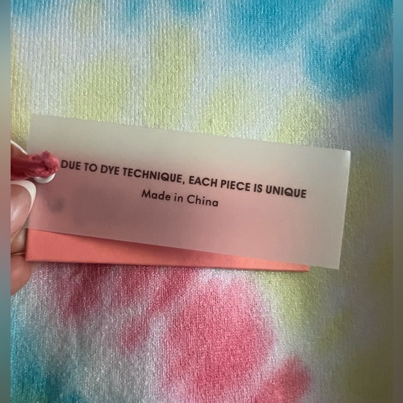 ❤️‍🔥BULK DISCOUNT Premium Kids’ Sweaters for Schools, Daycares & Custom Branding - Picture 7 of 12